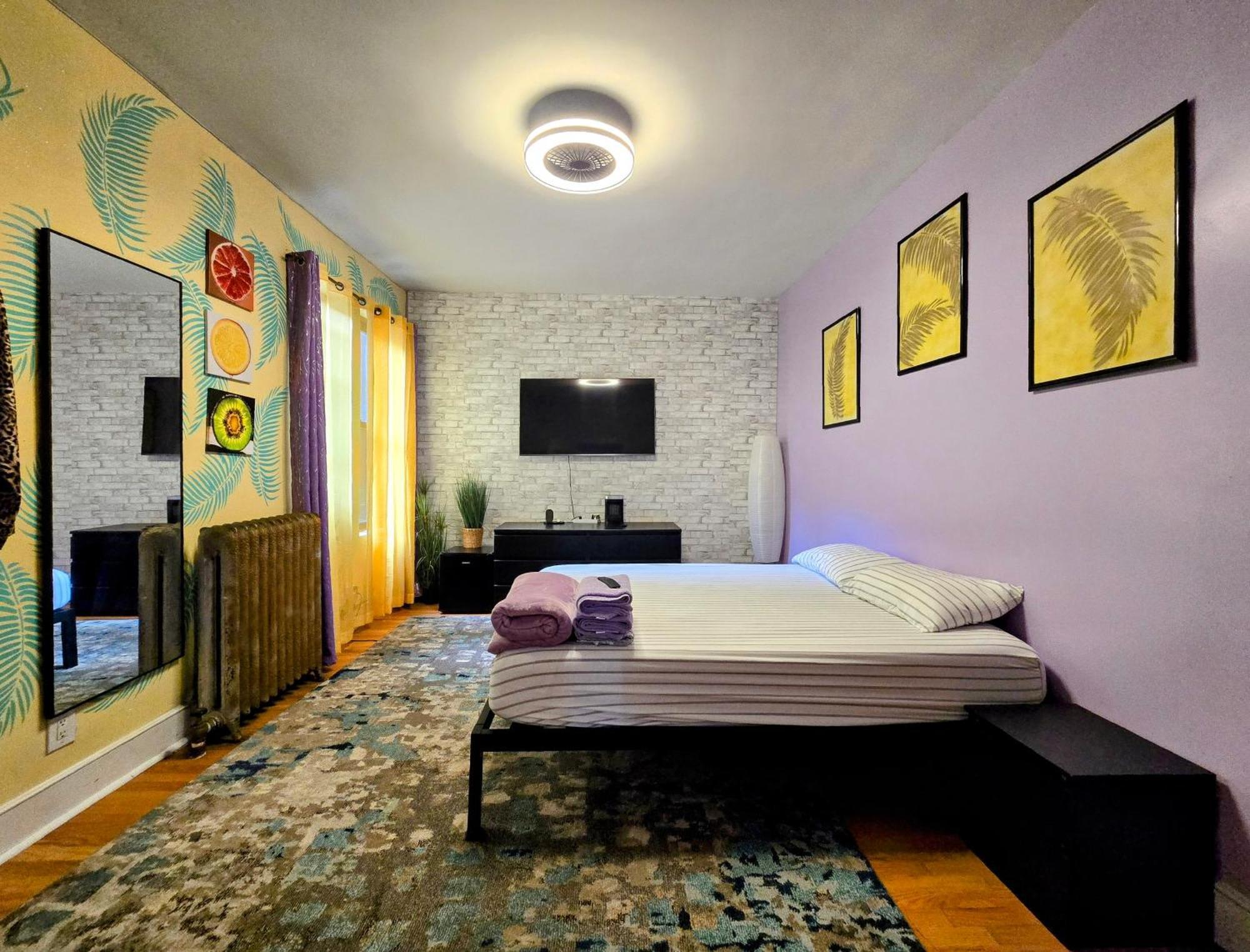 Modern Xl Queen Room Comfort & Character In Harlem New York Exterior photo